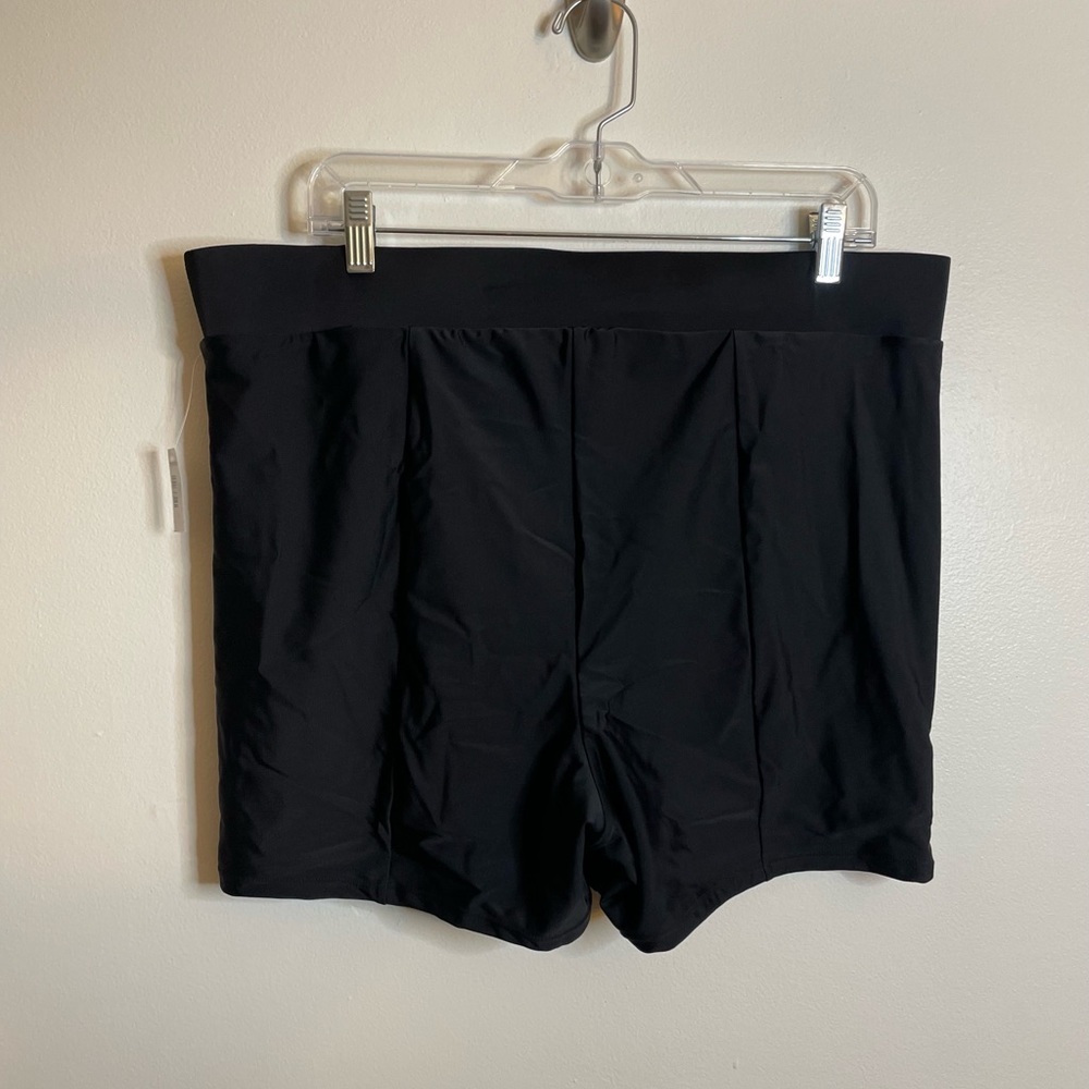 Torrid Ultra High Waist Button Detail Swim Short Black size 2X New with tags - Picture 7 of 7